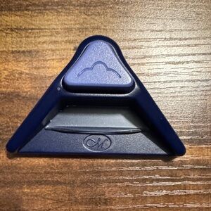 Creative Memories Blue and Black Corner Punch